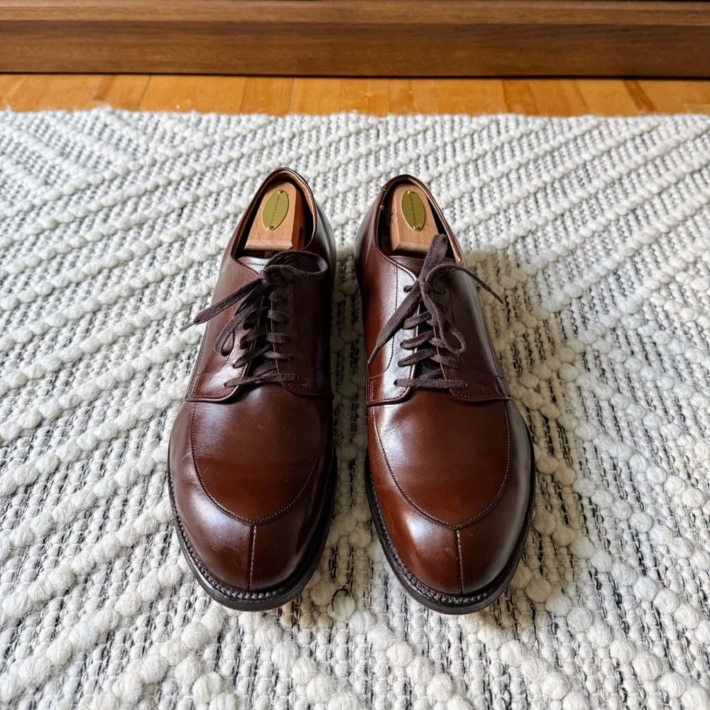 Alden Brown V-Tip Derby’s- US 8/8.5 - Modified Last 549 - Picture 1 of 8